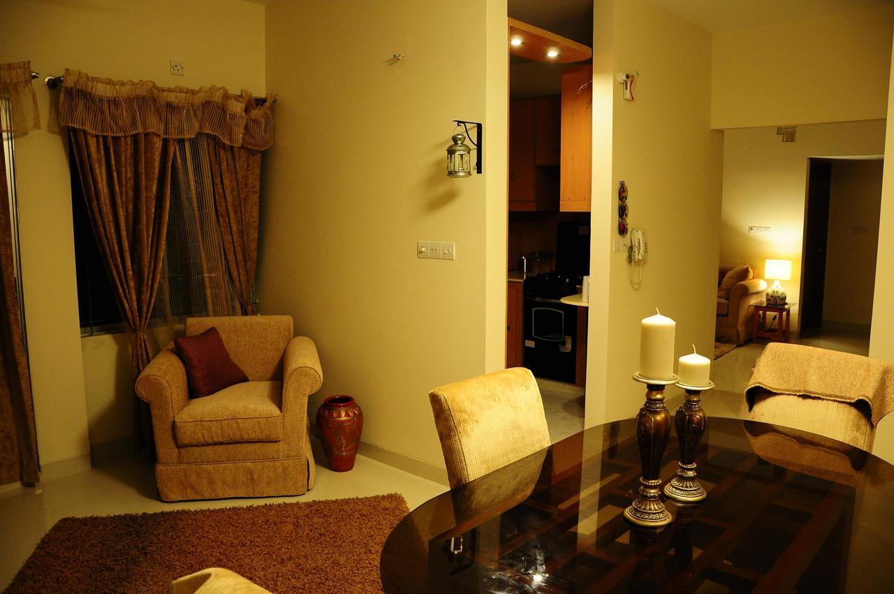 Rajanigandha Family Suites Dhaka Ngoại thất bức ảnh